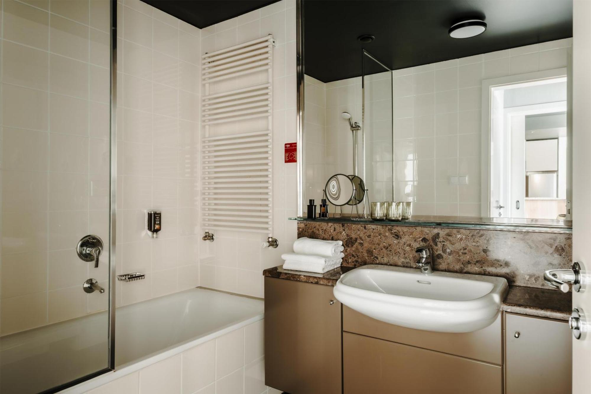 Adina Apartment Hotel Budapest — Fotoğraflar 3